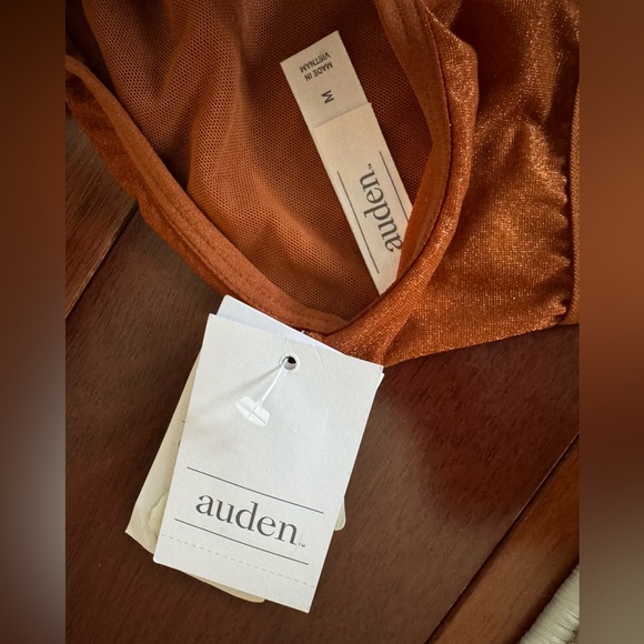 Bundle of 2 Auden Bralettes, one NWT- Medium - Picture 5 of 5